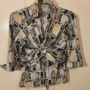 Essentials by Milano blouse